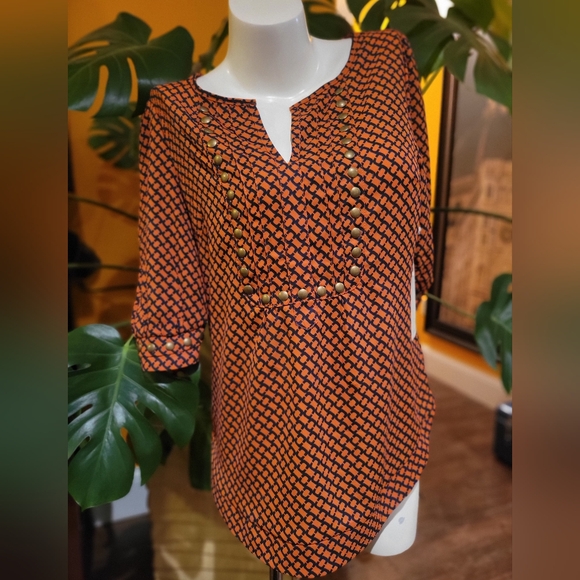 41 Hawthorn Blouse - Picture 1 of 6